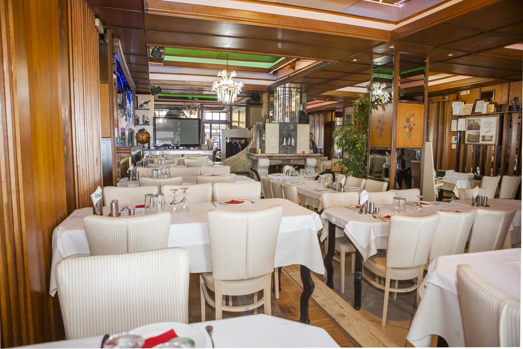 Hotel Zografos Paralía Kültér fotó