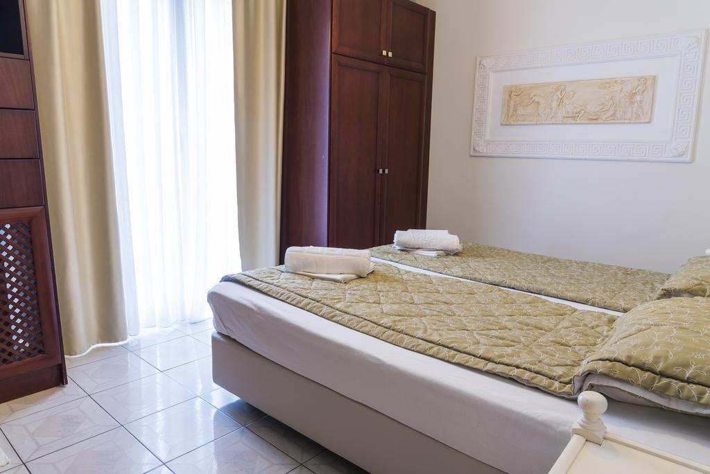 Hotel Zografos Paralía Kültér fotó