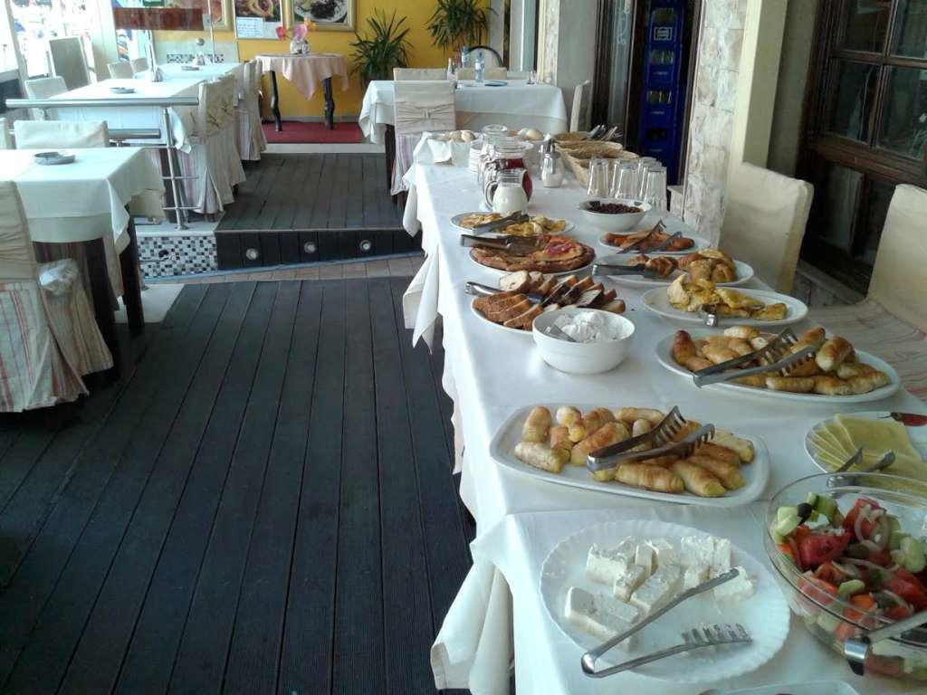 Hotel Zografos Paralía Kültér fotó